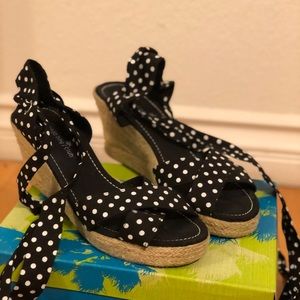 Polka-dot Wedges